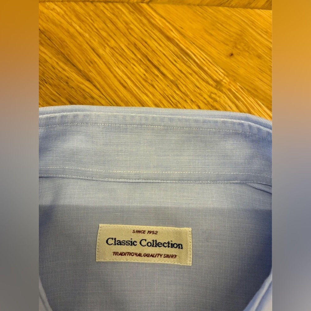 IC COLLECTION Light Blue Men's Dress Shirt - Classic Collection